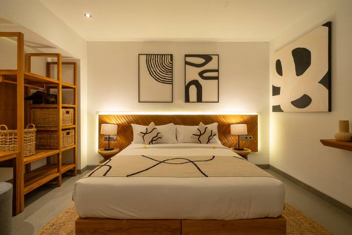 10BR Laia & Naiba: Gym & Infinity Pool Retreat