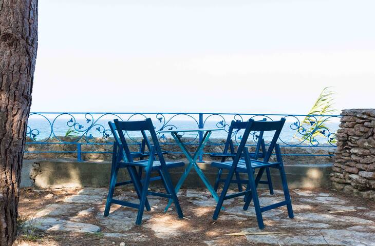 Esclusive Villa Otranto – 3 meters by the sea gallery image 5