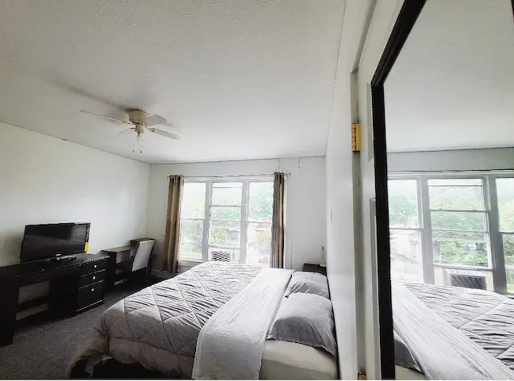 KBed-Near UofL/Derby/Expo/City/Zoo/Airport - Houses for Rent in ...