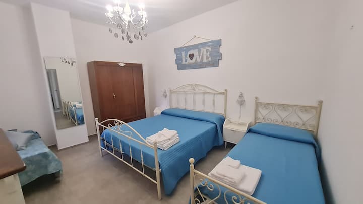 غرفة النوم 2