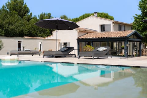 Provençal Mas • Heated Pool • Alpilles Eygalières