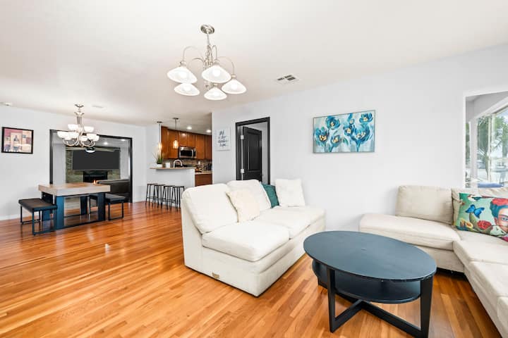 Newly Renovated Coastal Retreat With Epic Backyard - Chula Vista, CA