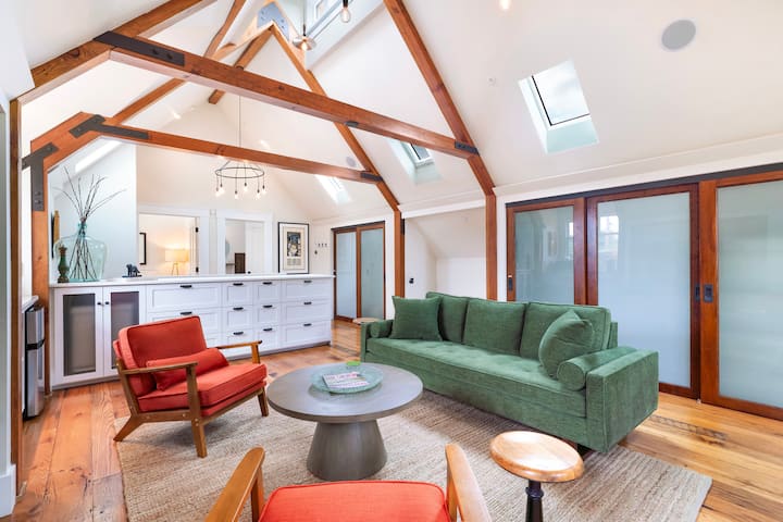 Luxury Carriage House • Plaza • Wine Tasting - ヒールスバーグ, CA