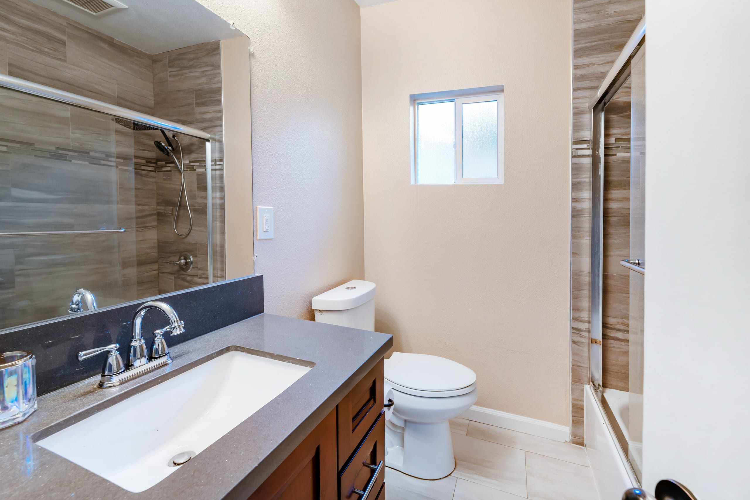 Luxury Pool Retreat w/ Chef's Kitchen & Game Room - Photo 28