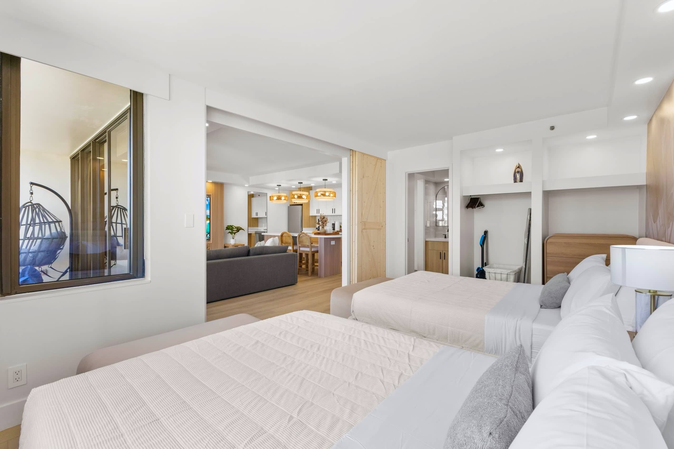 Condo in Honolulu · ★4.96 · 1 bedroom · 3 beds · 1 private bath - Image 27