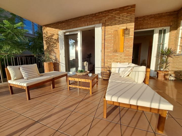 Villa Con Piscina Privada Para 10 Cerca D Valencia - Montserrat
