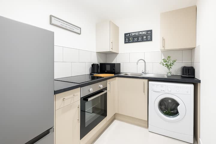 The Maisonette Suite – Deluxe Quadruple Ensuite - Portsmouth