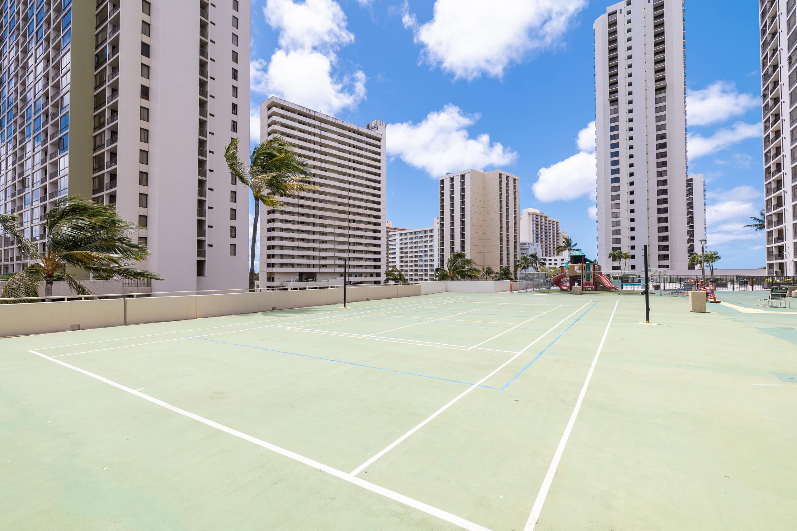 Fully Renovated Penthouse,Panoramic Sunrise,FreePK - Image 37