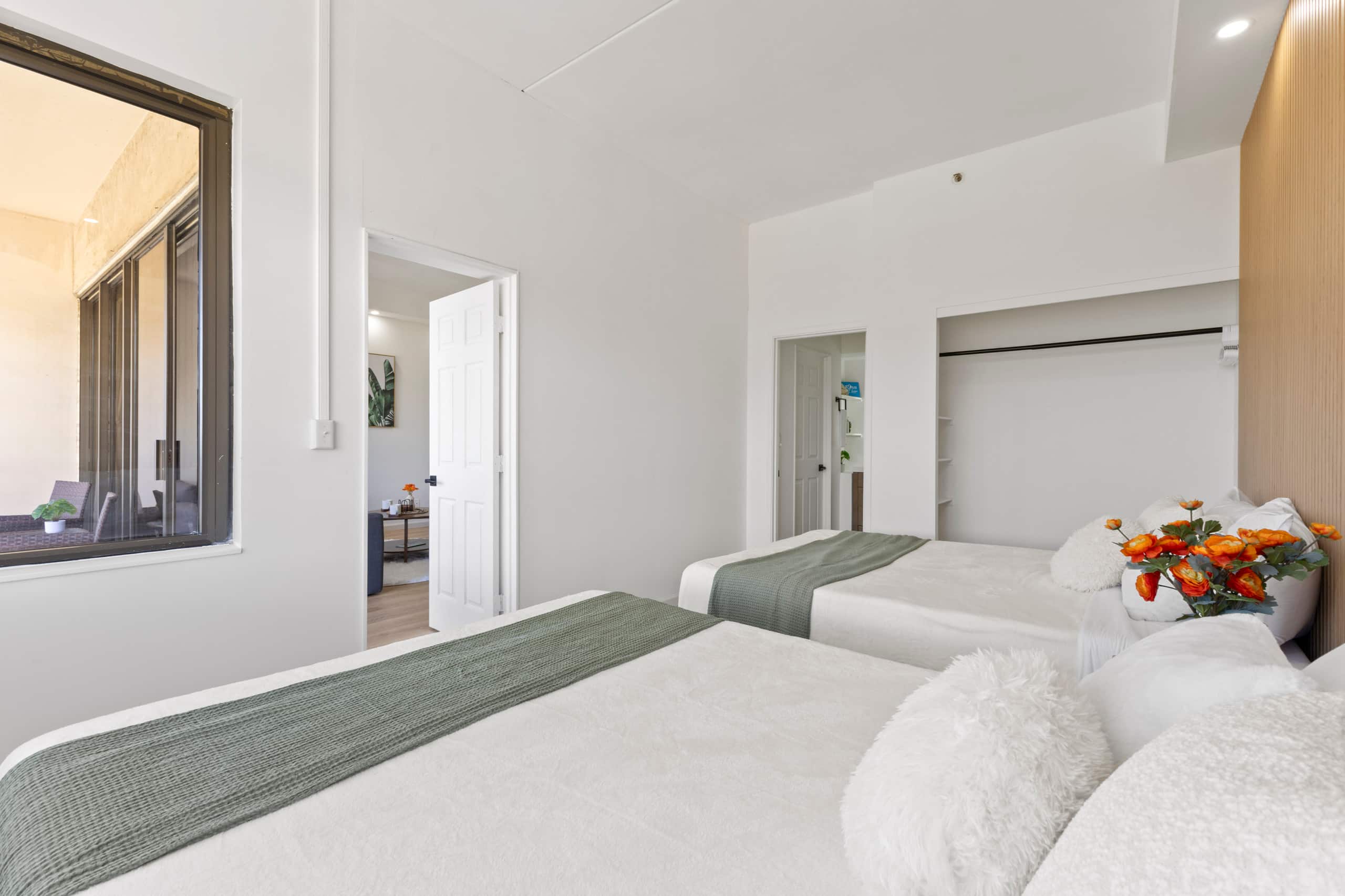 Fully Renovated Penthouse,Panoramic Sunrise,FreePK - Image 20