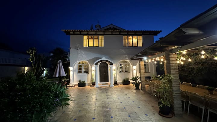 Villa Vid Havet, 17+bädd, Pool, San Pedro-marbella - İspanya