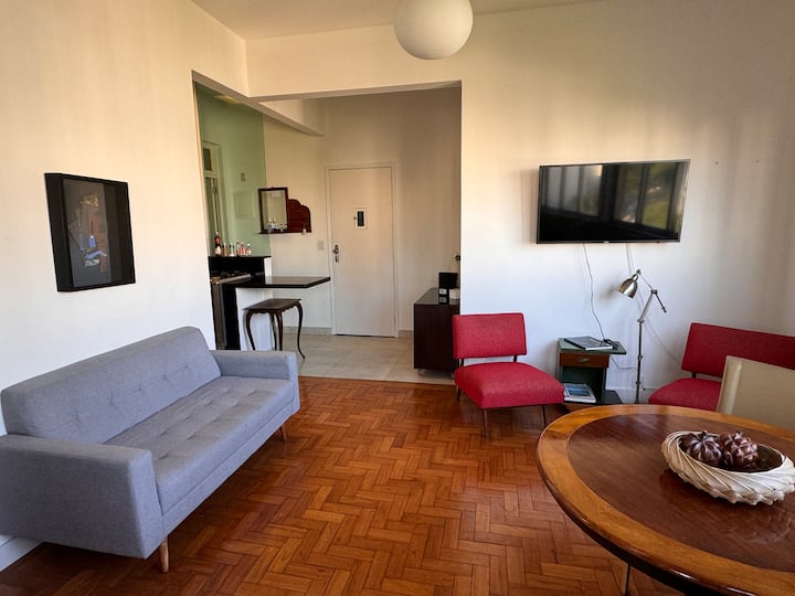 2BR COZY, VIEW, NEXT TO METRÔ CATETE/FLAMENGO, RIO