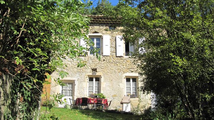 Ferme Restaurée Aux Portes De La Provence. - Mirmande