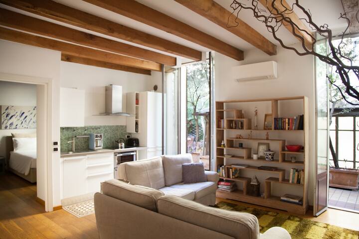 WP Relais Palm Fronds