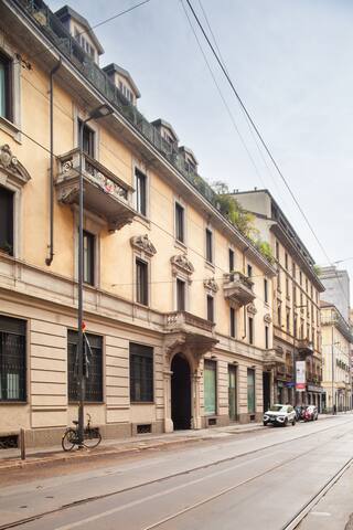 WP Relais Palm Fronds gallery image 3