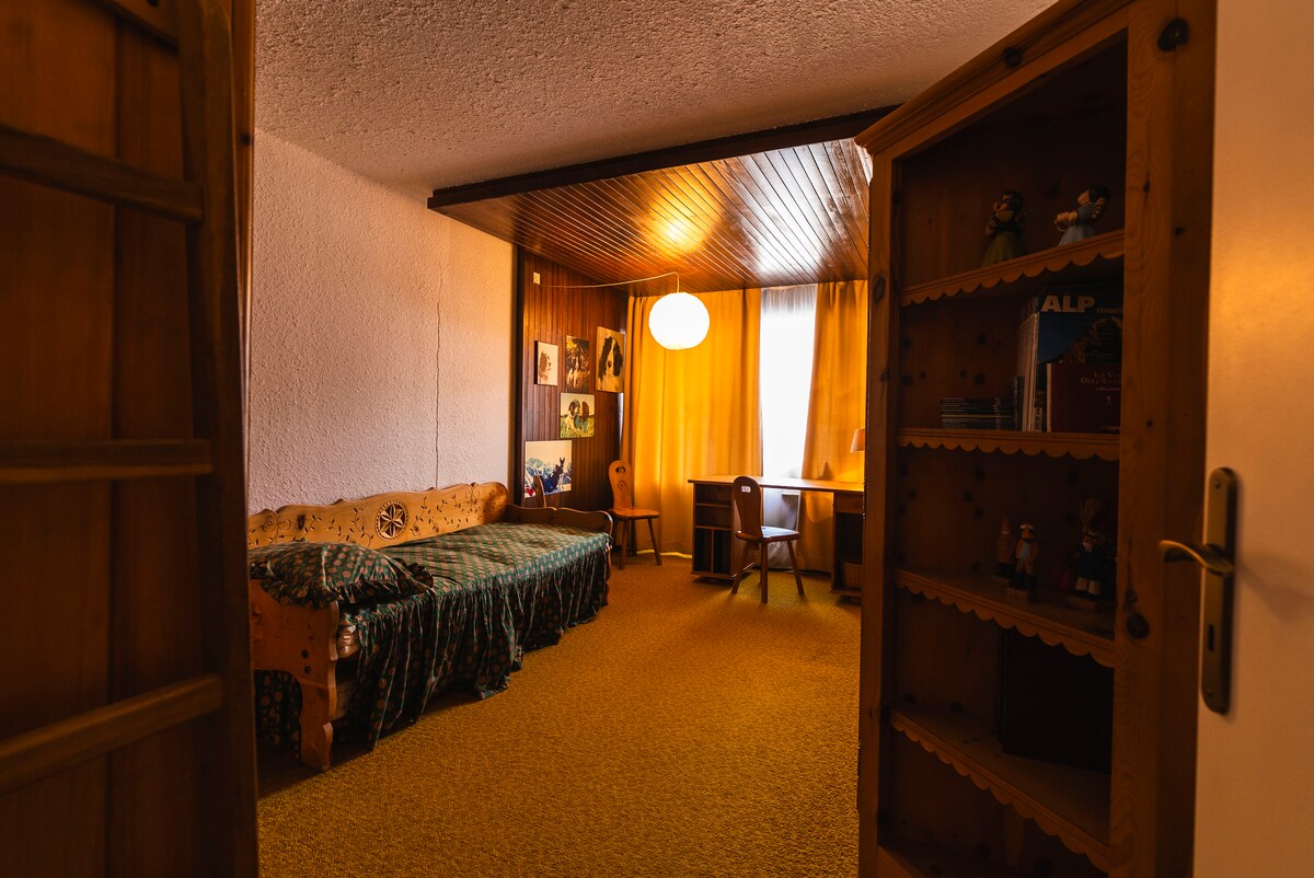 საძინებელი 2