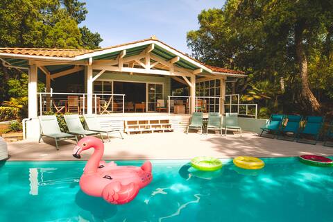 Villa Pinsolle, Golf View, Temperate Pool