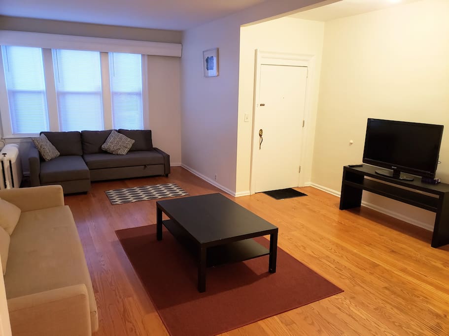 2 Bedroom Apartment, Close to Manhattan