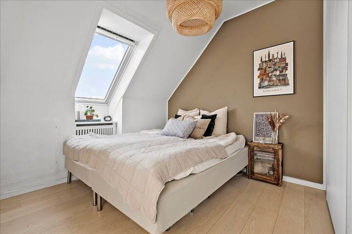 Penthouse in the heart of CPH - with sunny balcony