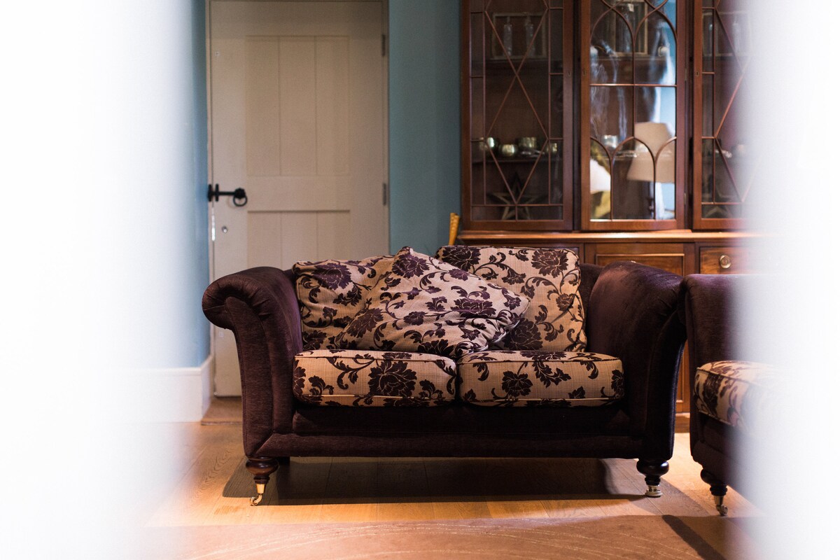 Successful Airbnb property: The Stables - a stylish large modern conversion in Northumberland