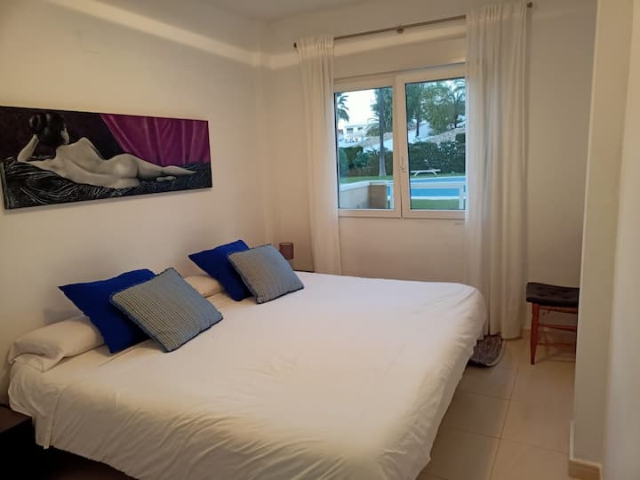 غرفة النوم 2