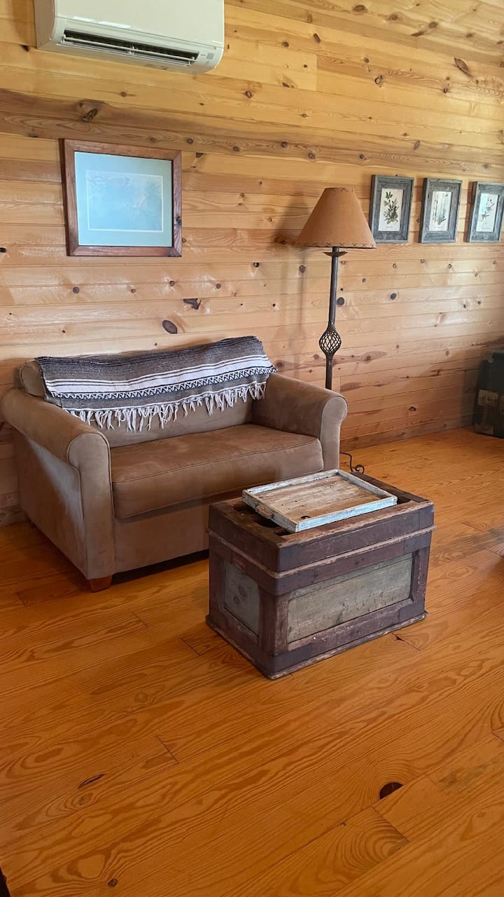 Sunset At Blue Top - Quiet, Cozy, Modern Cabin - Johnson City, TX