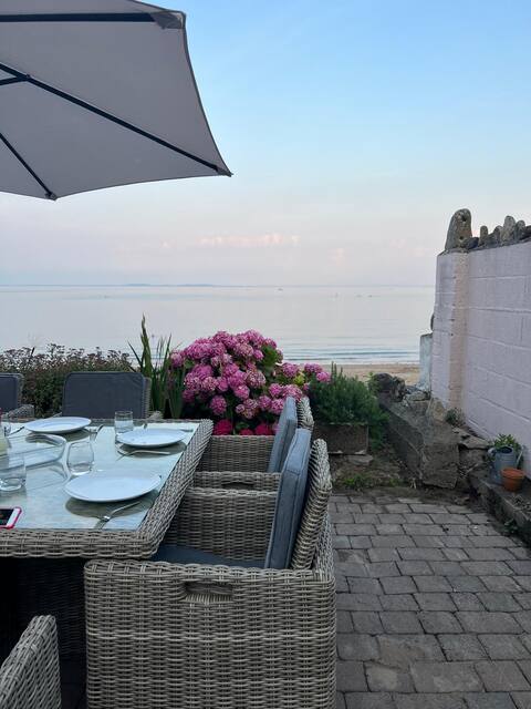 Breathtaking Beachfront Home in Saundersfoot