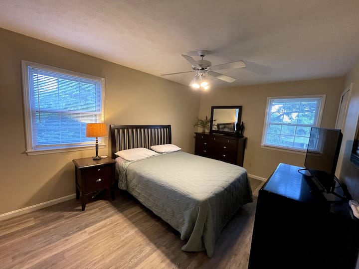 Dhoma e gjumit #4 , krevat dopio "Queen"