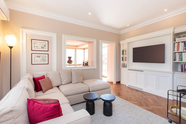 Rental In Rome – Panoramic penthouse in Trevi gallery image 5