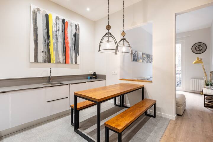 Art House Mercat de Sant Antoni gallery image 5