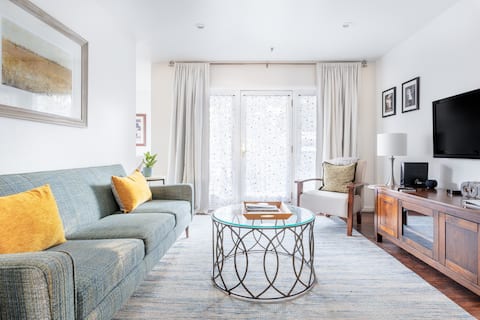 Top Airbnb: Downtown Napa Unit B - Walk to Everything in Napa