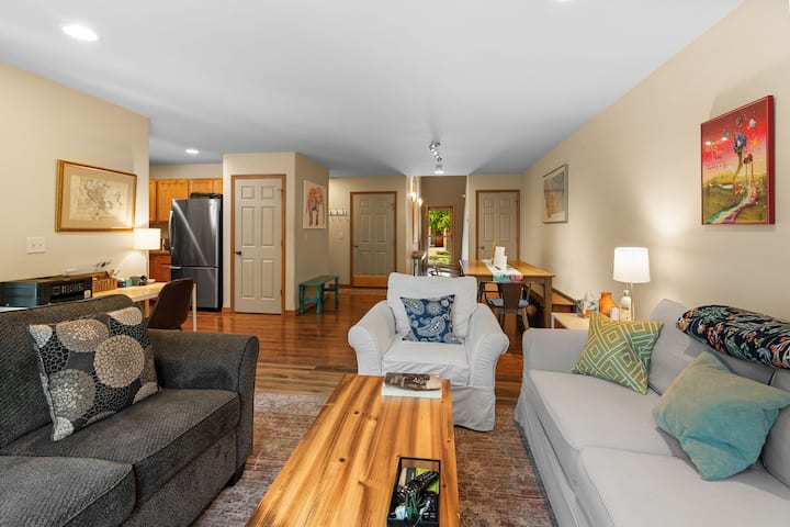 Great Open Plan Townhouse! - Bozeman, MT