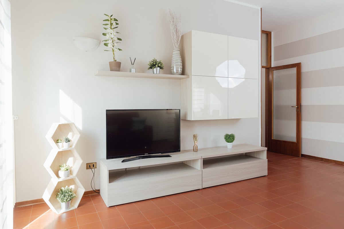 Top Airbnb: Acacia Apartment à Imola