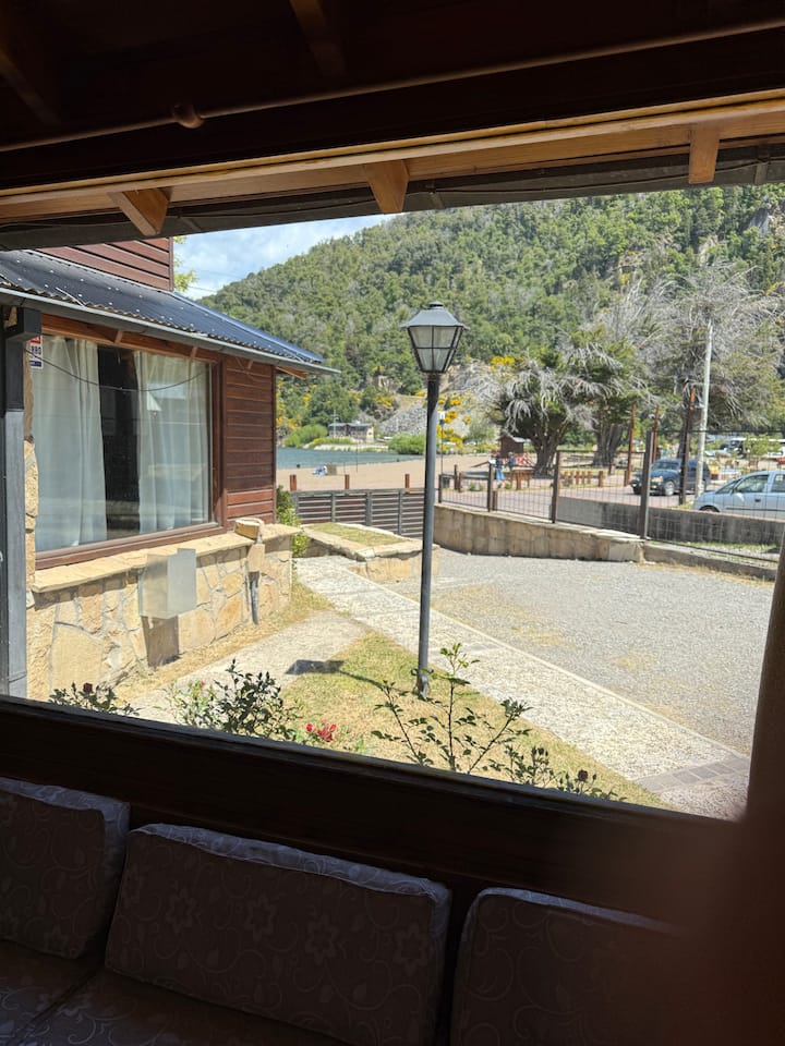 Cabaña Frente Al Lago Lacar - San Martin de los Andes