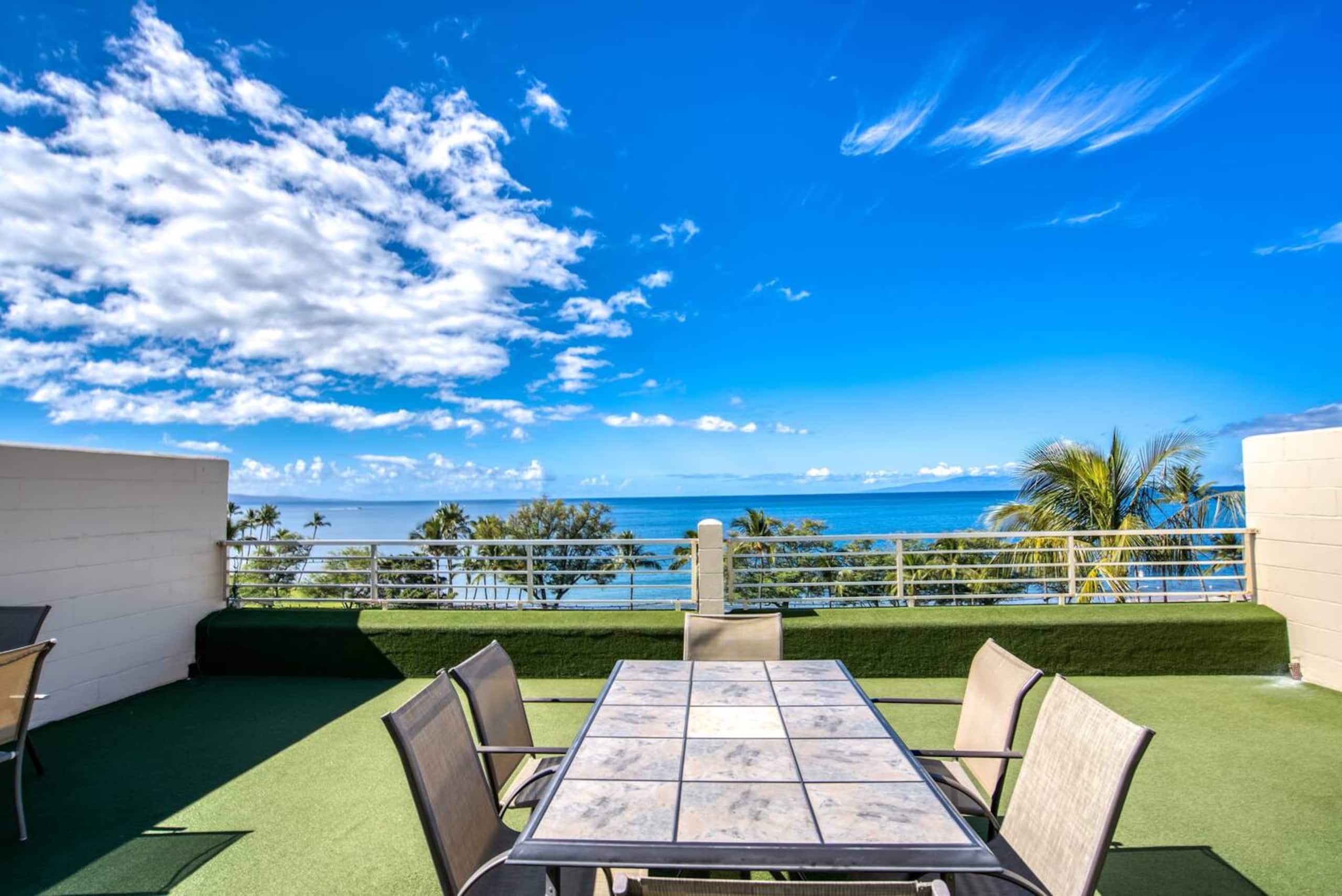 Condo in Kihei · ★4.86 · 1 bedroom · 2 beds · 1 shared bath - Image 16