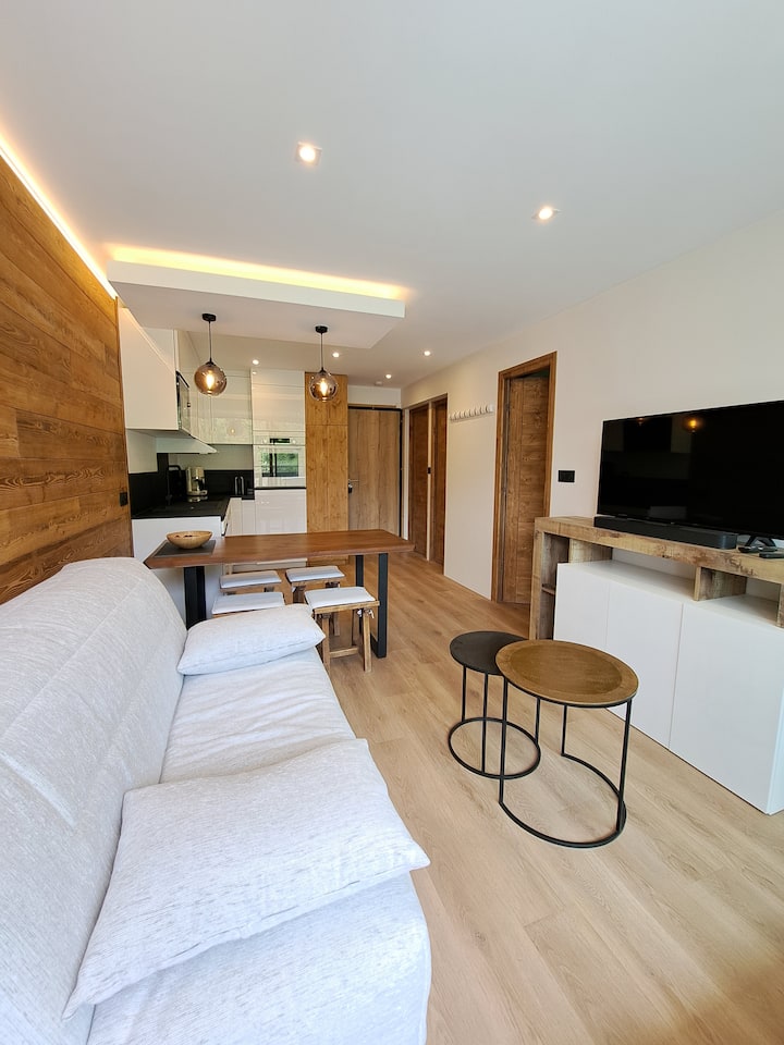 Appartement 2 Pièces Sud Au Centre Courchevel - Courchevel