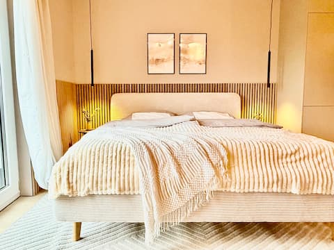 Comfort studio (with PS4) in Oberwinter near Bonn