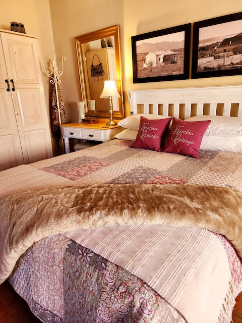 Kambro Cottage | CRADOCK COTTAGE | Self Catering