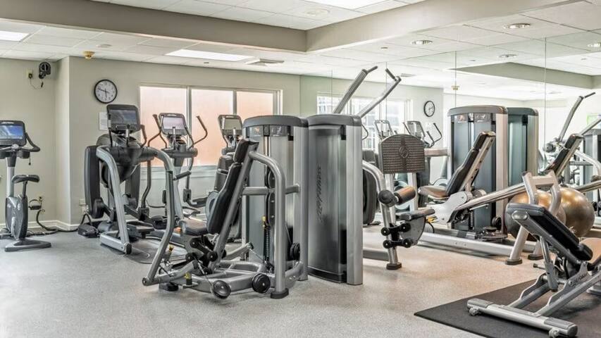 Ft Lauderdale’s Marriott’s BeachPlace Towers 2bdr gallery image 5