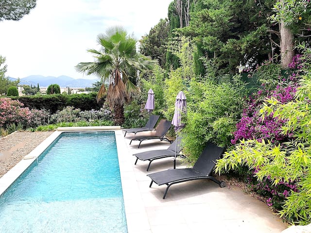 Les Clés D’Azur managed Airbnb listing 1
