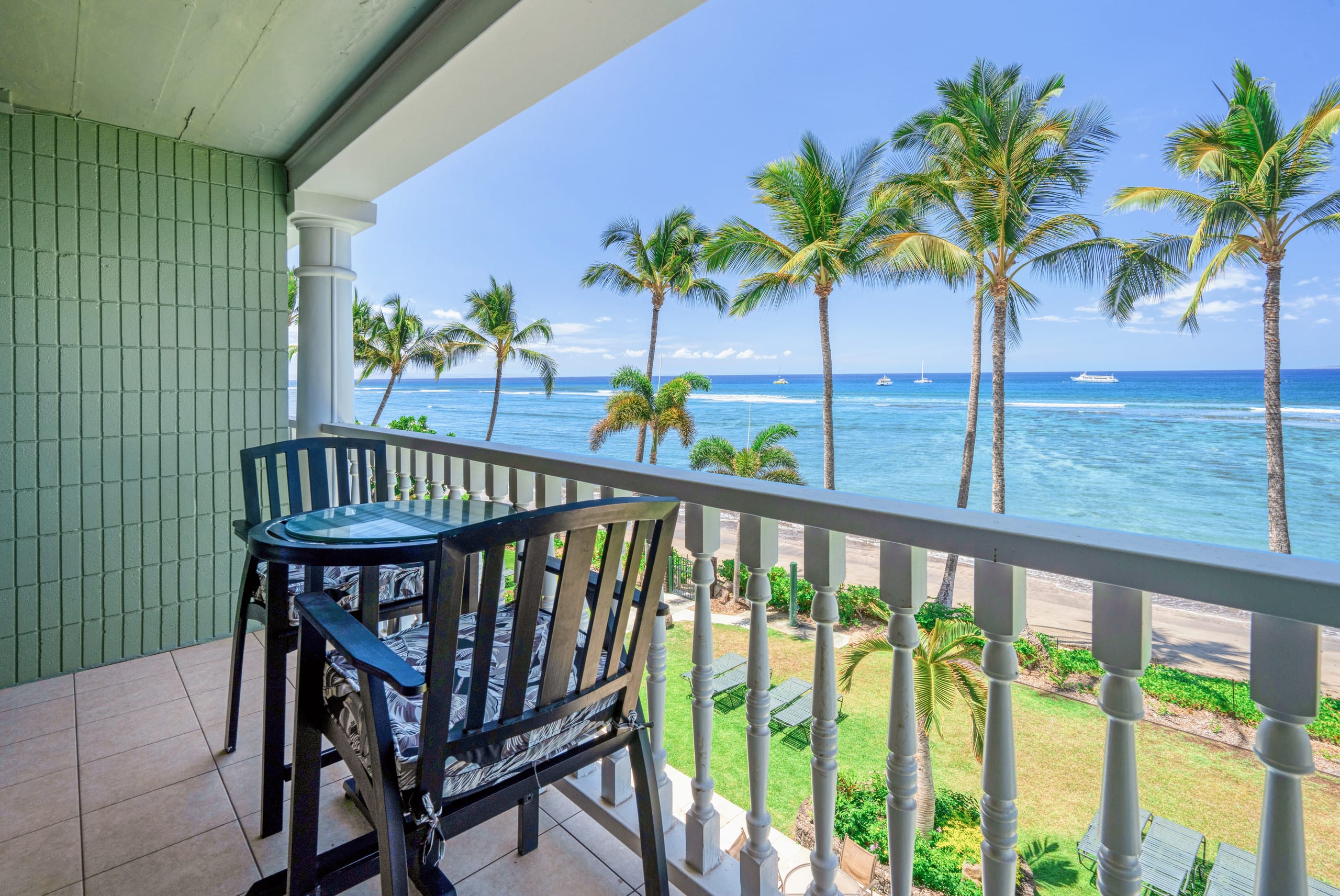 Beachfront Condo in Lahaina! - Image 32