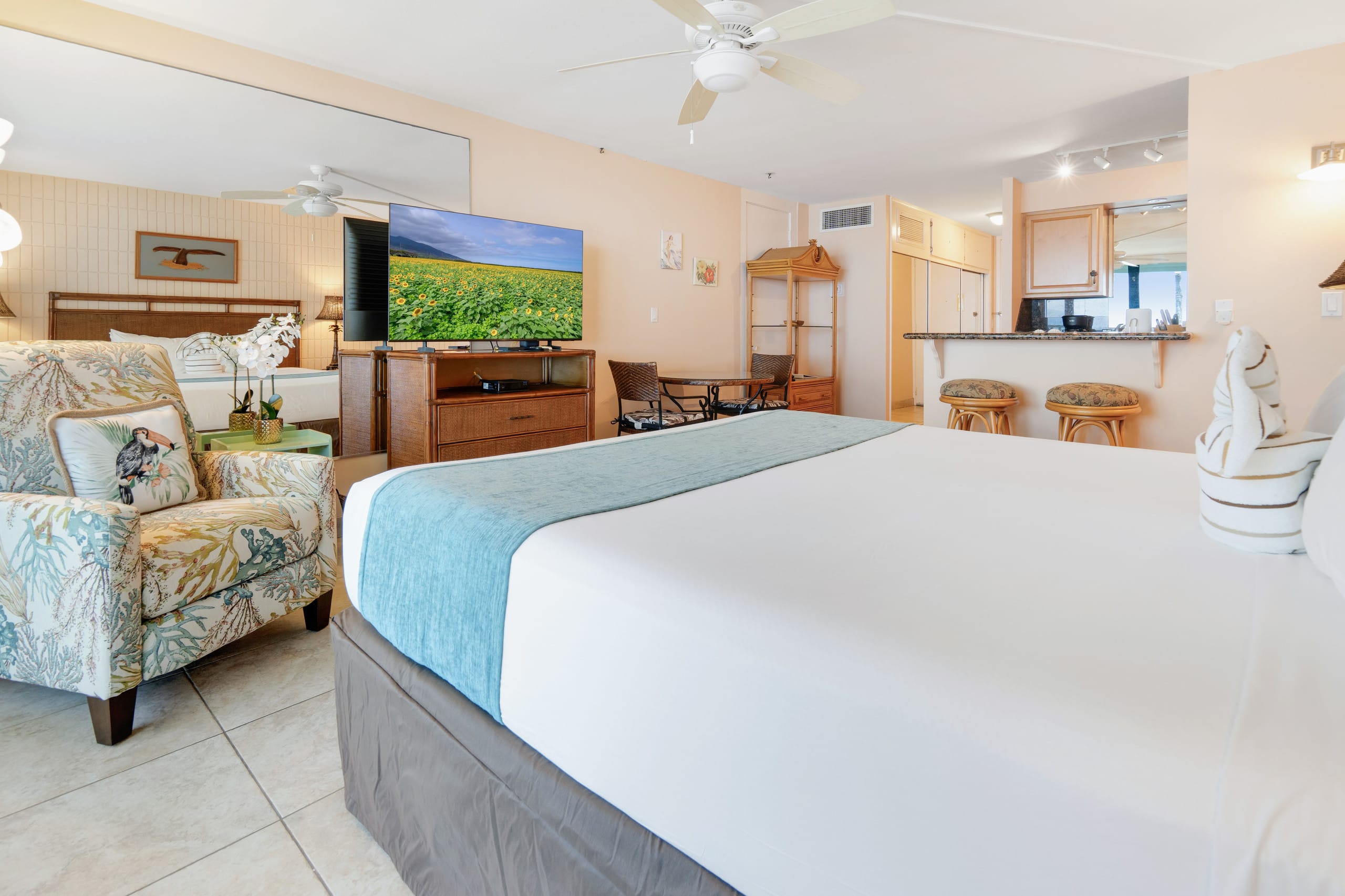 Beachfront Condo in Lahaina! - Image 5