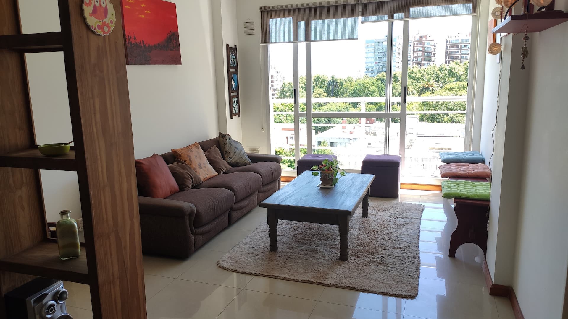 Bright studio apartment in Flores