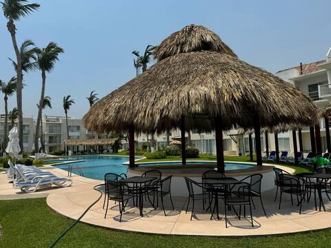 Depa with pool in Zona Diamante