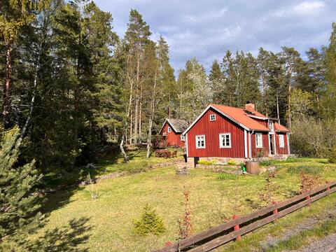 typical Swedish holiday home, Stuga - Smaland