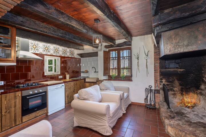 Can Baldiri-Casa Rústica con piscina privada- gallery image 2