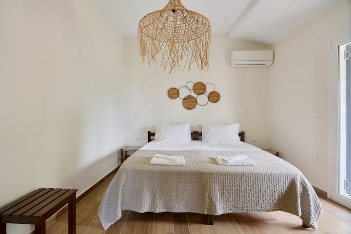 Schlafzimmer 2
