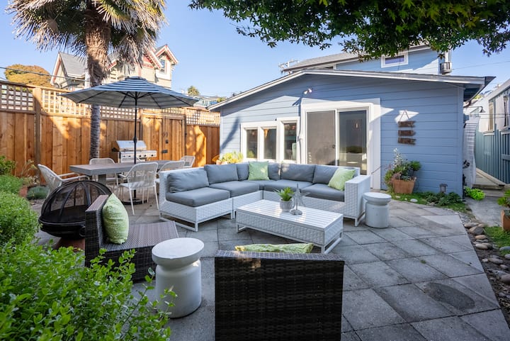 Ideal Location! Steps 2 Beach,shops,dining/great Yard 4 Bbq - Capitola, CA