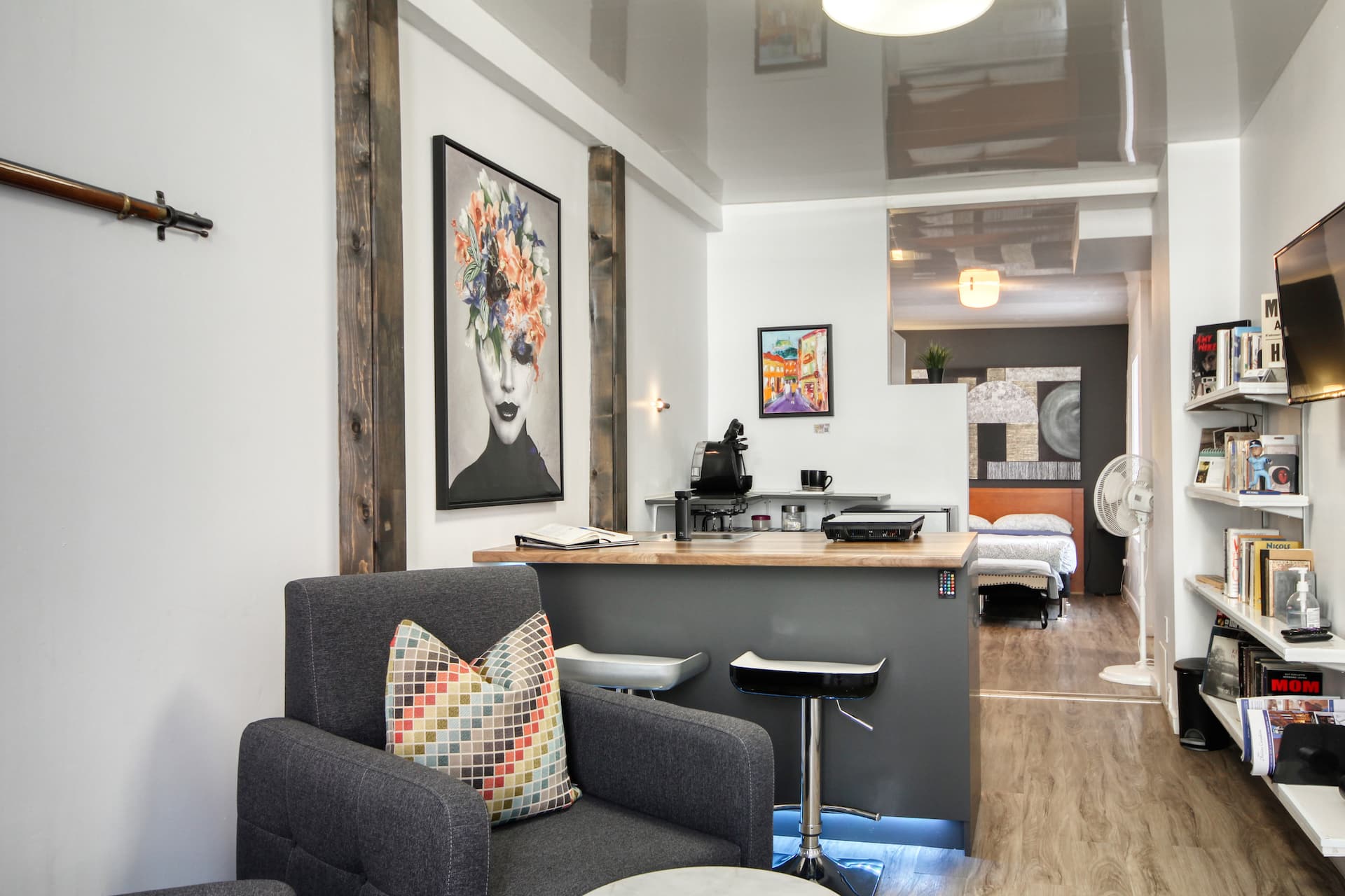 PLACE DES ARTS (LOFT)