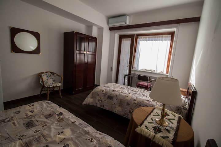 Dormitorio B