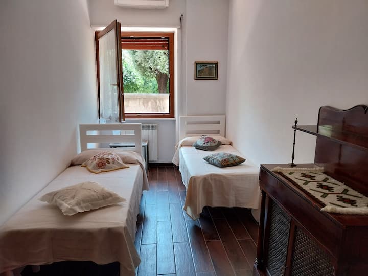Dormitorio C